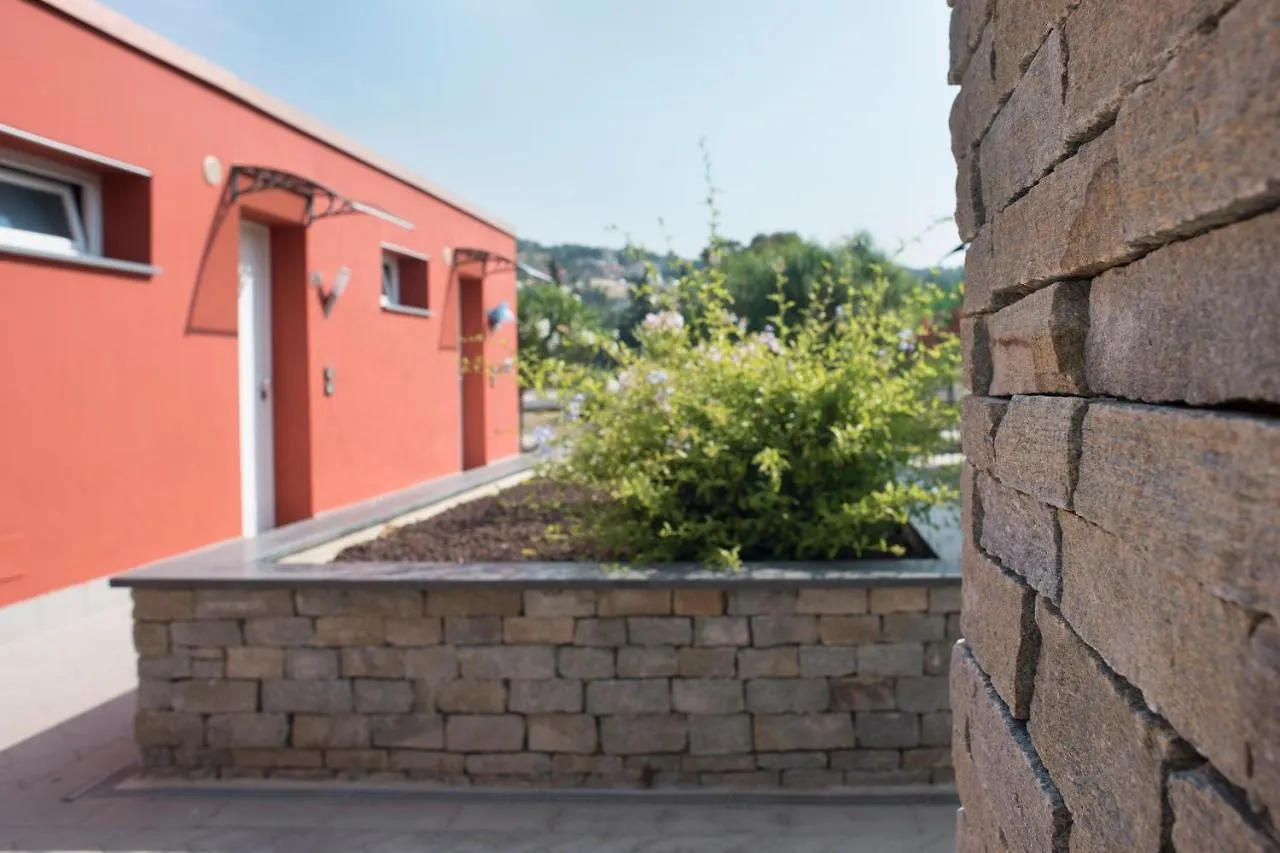 Дом отдыха Rebi Village Империя